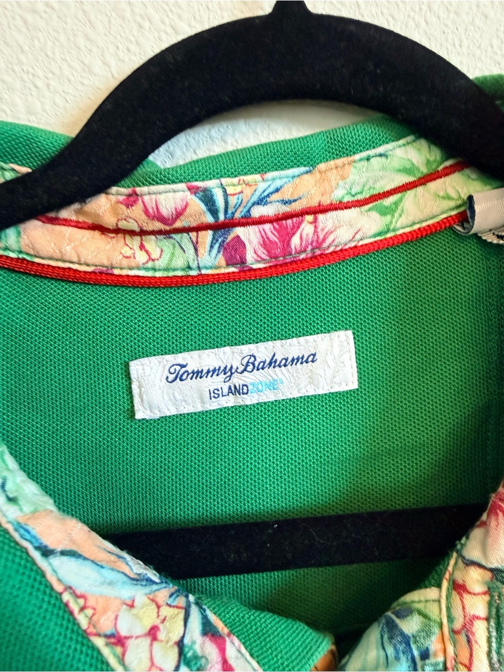 EUCTommy Bahama Bright Green Polo with Subtle Coral Logo - Picture 2 of 5